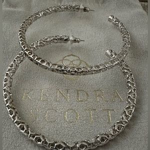 Kendra Scott Maggie Hoop Earrings in Silver Filigree